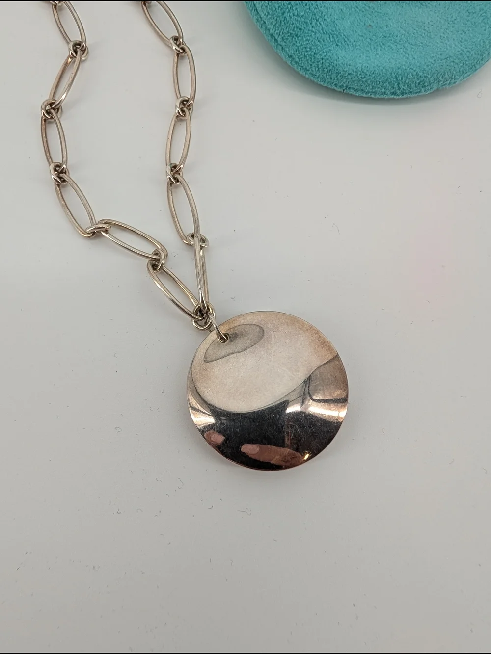 Tiffany & Co. Elsa Peretti sterling silver round pendant necklace - Picture 2 of 3